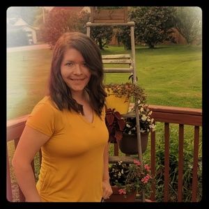 Meet your Posher, Ashley